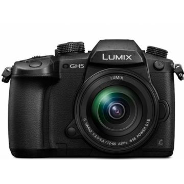 Panasonic Lumix GH5 Lumix 12-60mm f 3.5-5.6 G Vario Power O.I.S